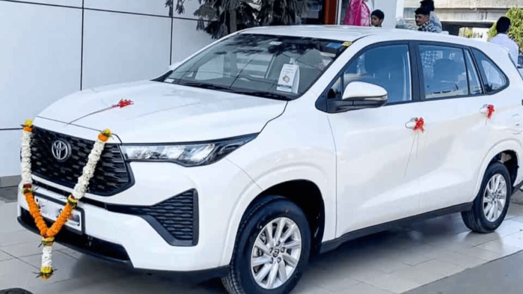 Innova Hycross