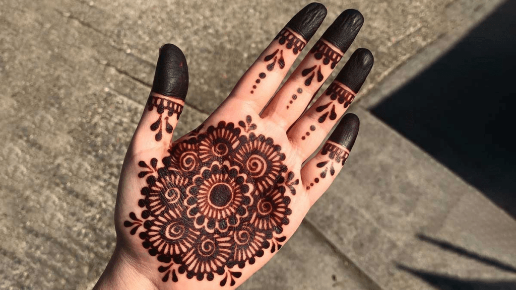 Mehndi Design Simple
