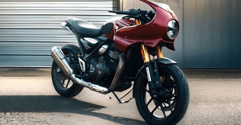 Triumph Thruxton 400