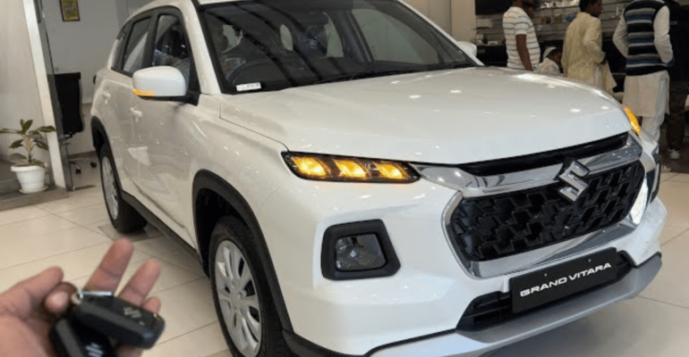 Grand Vitara White