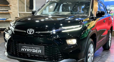 Toyota Hyryder Black