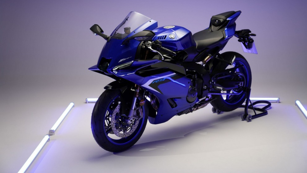 Yamaha R9