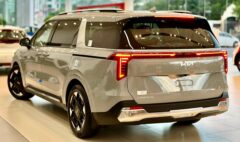 2025 Kia Carnival