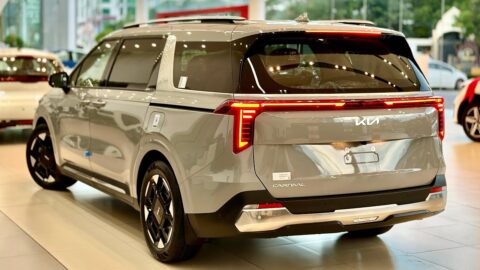 2025 Kia Carnival