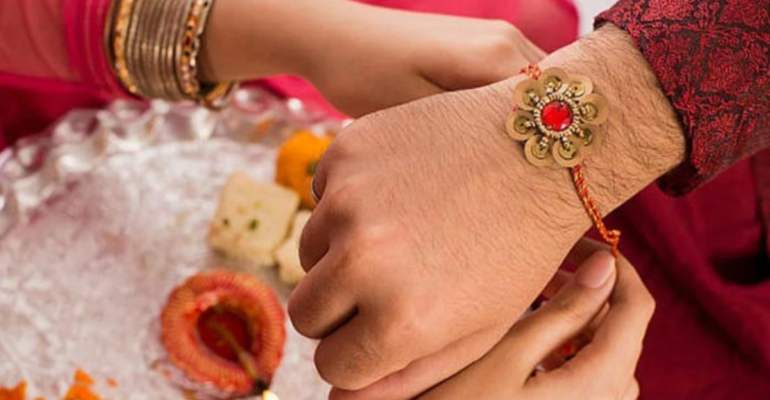 Can we tie rakhi to sister