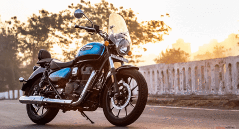 Royal Enfield meteor: "Royal Enfield Meteor 350 दमदार परफॉर्मेंस, क्लासी लुक और सबसे खास कीमत, जानिए क्यों ये बाइक हर किसी की पहली पसंद है!"