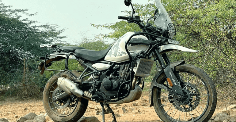 Himalayan 450: नई Himalayan 450 रॉयल एनफील्ड की इस एडवेंचर टूरर बाइक में मिला है अधिक पावर 450cc , परफॉर्मेंस और स्टाइल का जबरदस्त मिश्रण