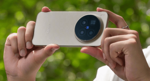 Vivo X300 Ultra: 200MP ZEISS APO टेलीफोटो + 100x डिजिटल जूम के साथ दुनिया का सबसे पावरफुल कैमरा फोन