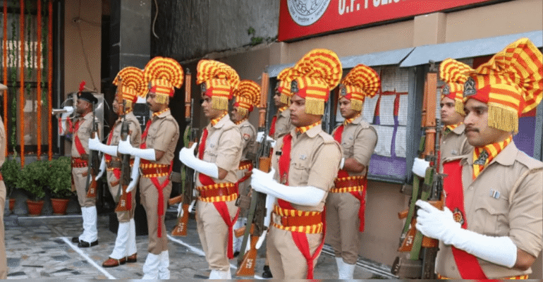 गुजरात पुलिस भर्ती