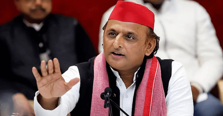 अखिलेश यादव